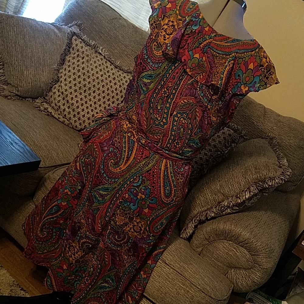 R&K Originals dress (A2) - Picture 2 of 7